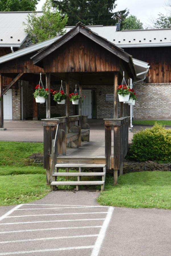 Casselman Inn Grantsville Exterior photo
